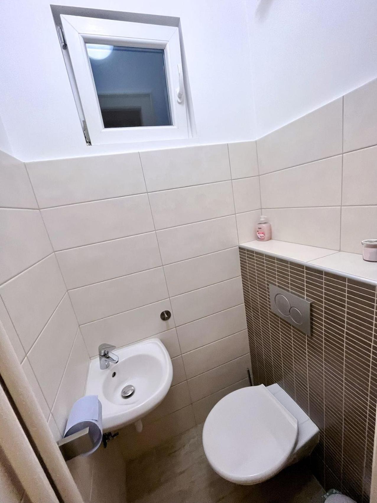 Boutique Family Apartment In The Heart Of City Budapesta Exterior foto