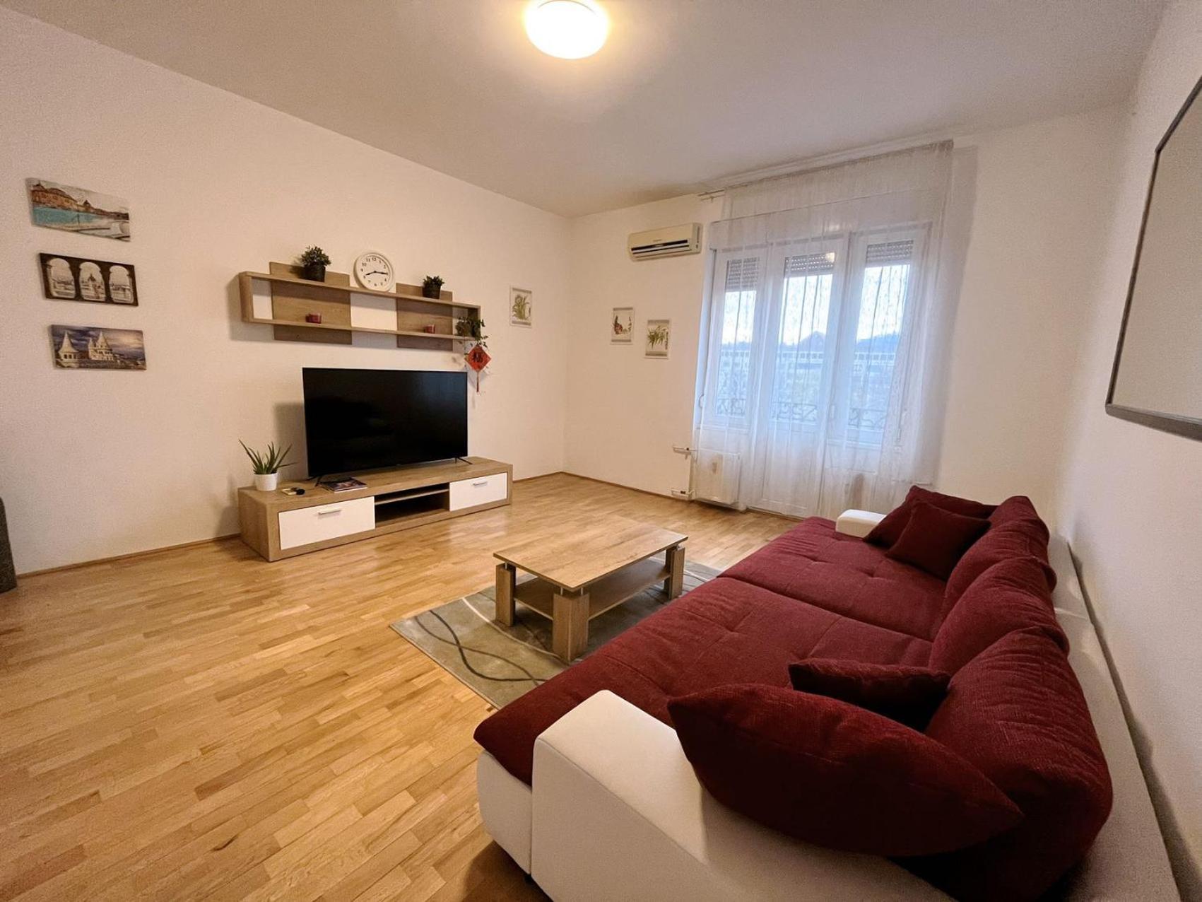 Boutique Family Apartment In The Heart Of City Budapesta Exterior foto